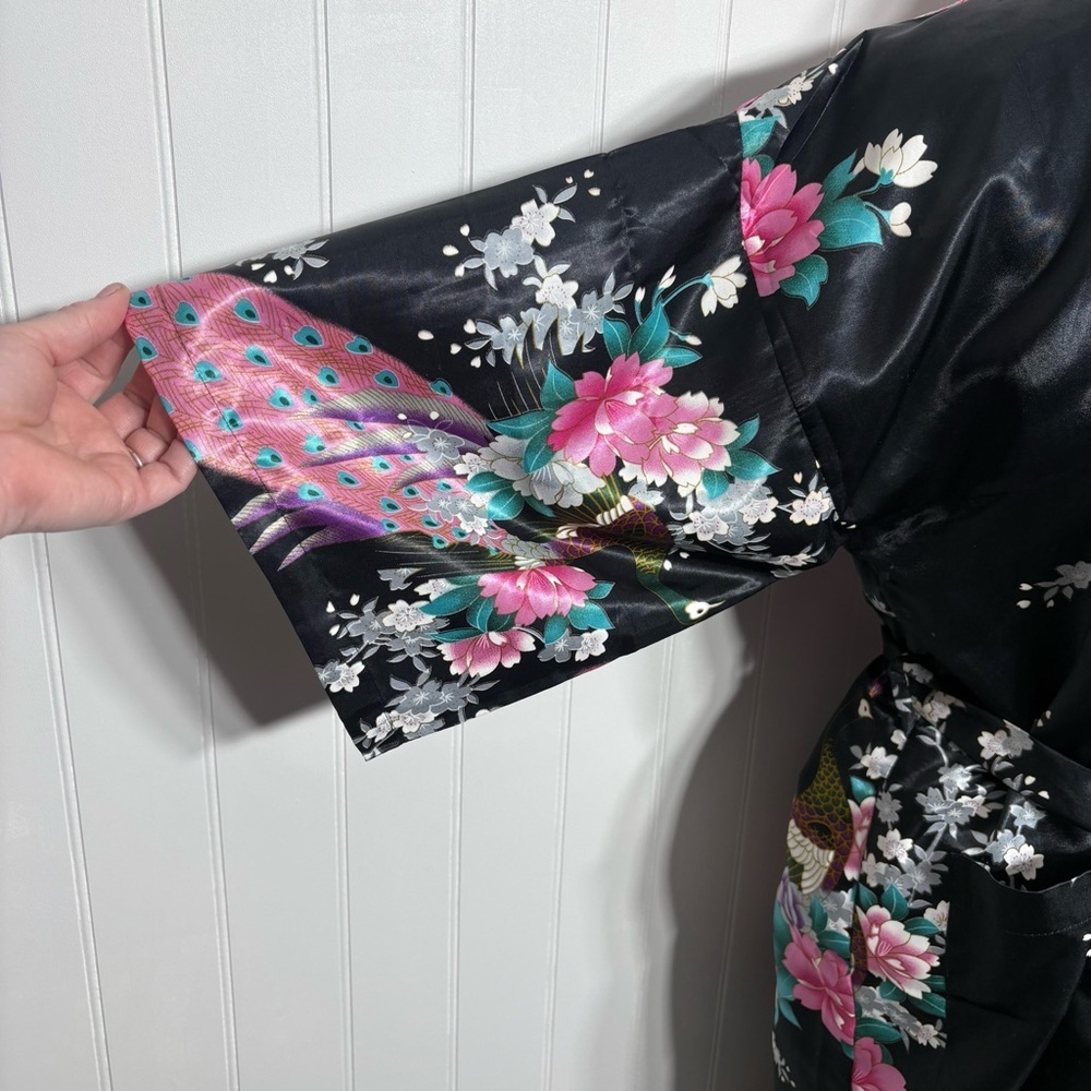 Vintage Silky Peacock Floral Kimono Robe Boho Luxe Statement Vacation Medium - Picture 6 of 9
